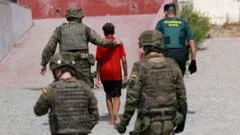 O que fazer com as crianças que chegaram sozinhas a Ceuta — e que a Espanha não sabe a quem devolver