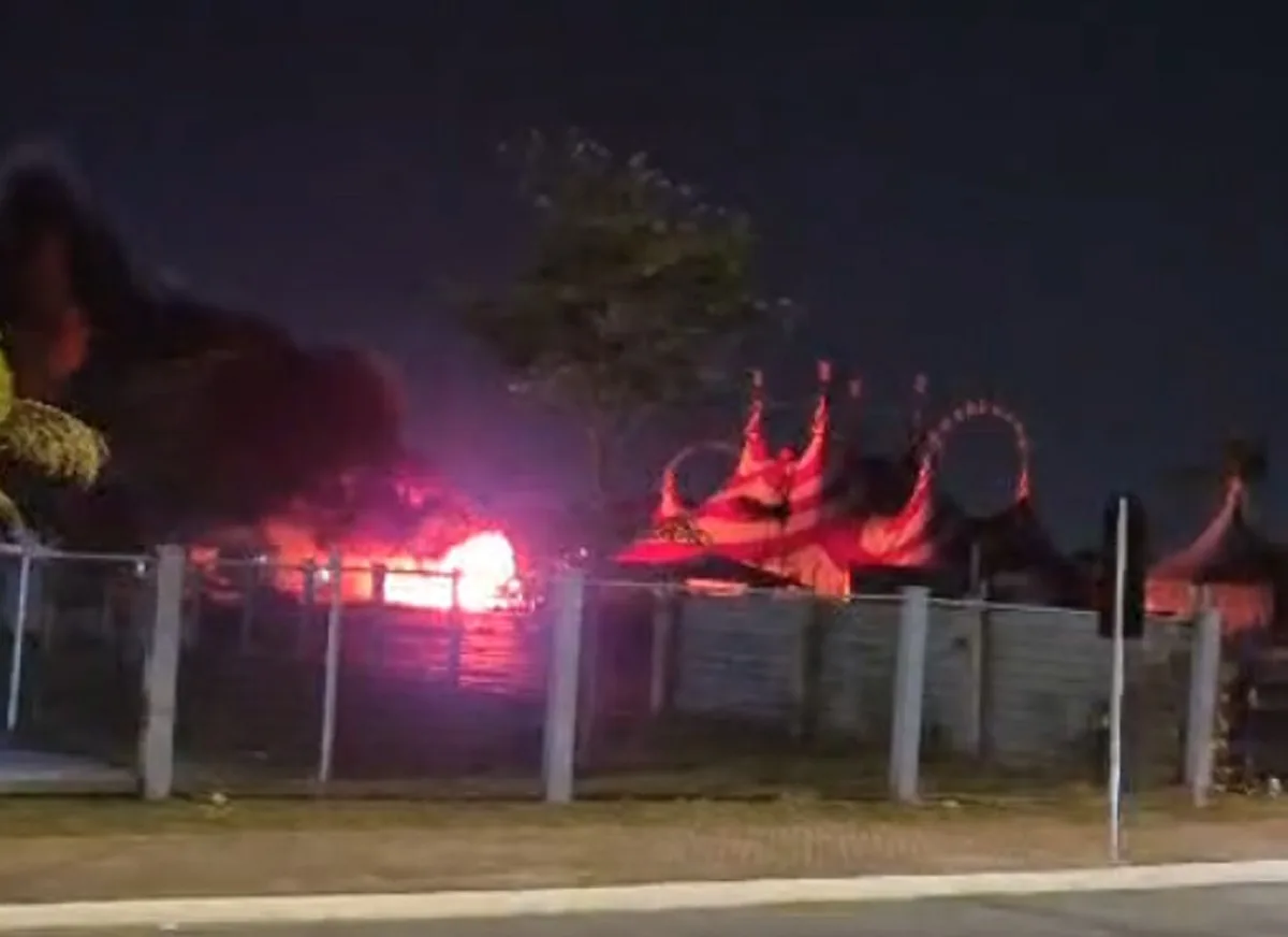 Incêndio atinge geradores de circo no Parque da Cidade em Belém