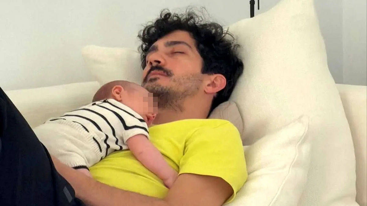 Chino Darín echa el freno a su carrera para disfrutar de Dante, el hijo que tiene con Úrsula Corberó: "Ahora me estoy dedicando a la paternidad"