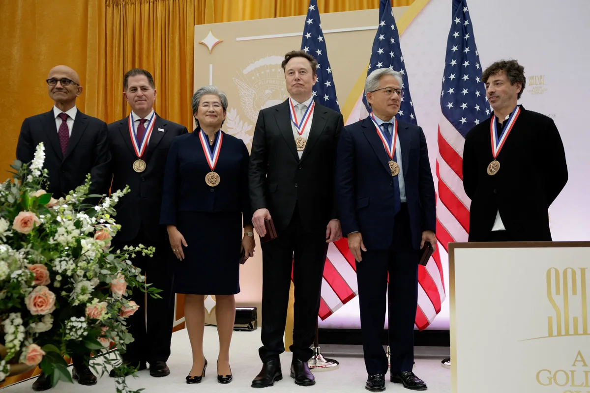 Elon Musk, Sergei Brin creador de Googe y Nadella de Microsoft recibieron la medalla científica más alta de Estados Unidos