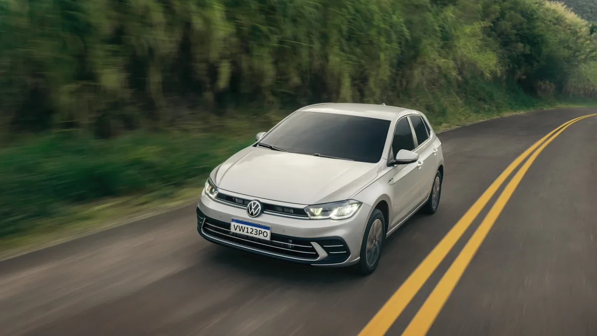 Volkswagen derruba preço e vende Polo top por valor de Dolphin Mini