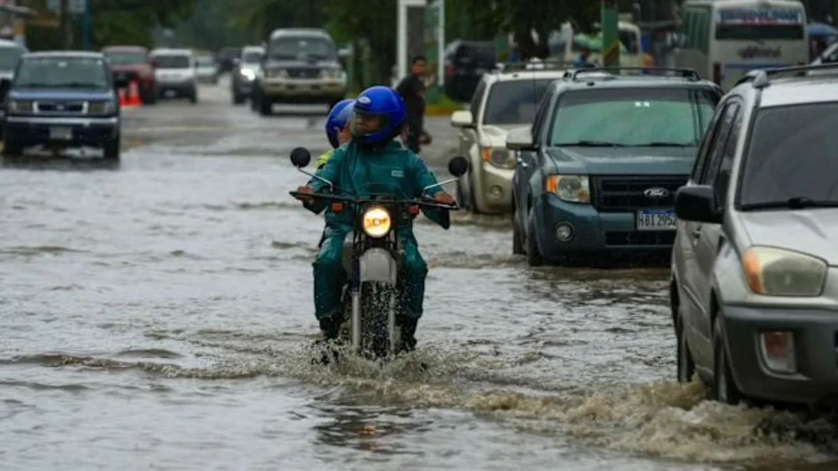Onda tropical ingresará este sábado a Honduras y provocará lluvias y tormentas eléctricas