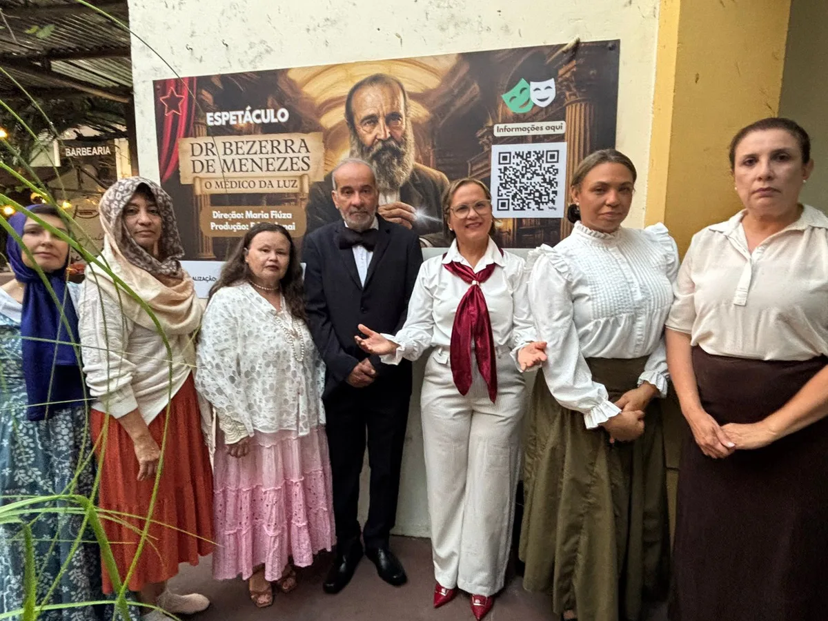 Grupo de Teatro Vovô Pedro apresenta a peça 'Dr. Bezerra de Menezes – O Médico da Luz'