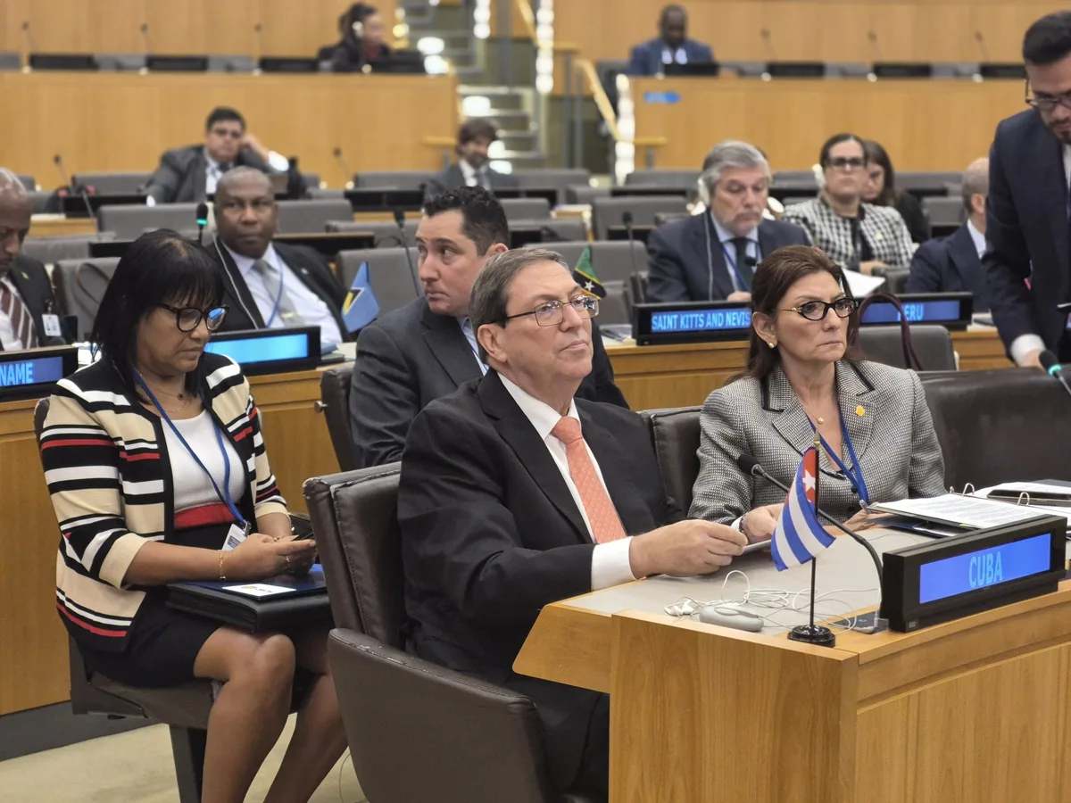 Cuba denuncia crescente ‘militarização’ dos Estados Unidos na região do Caribe