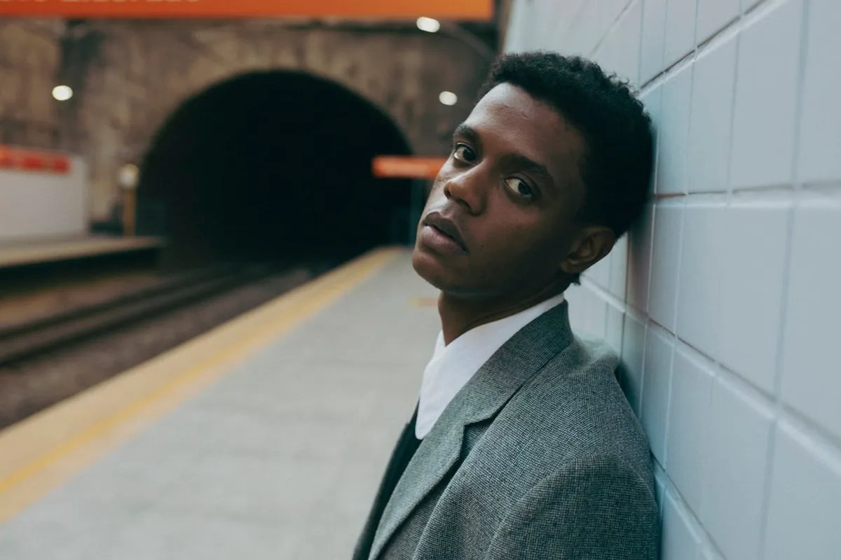 Entrevista: José Jr fala sobre destino, fé, música, medicina e o novo álbum “Linhas Invisíveis”