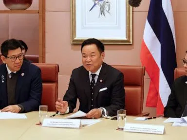 Thai prime minister meets security chiefs after coordinated attacks in 3 southern provinces