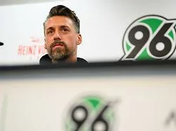 "Wow, das hat schon Power": Sandro Wagner startet überraschend leise in "Power"-Projekt