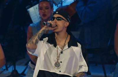 MC Hariel revisita “Maçã Verde” em versão sinfônica com 56 músicos da Orquestra de Fluxo