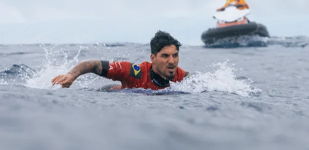 Por que Medina enfrentou Slater? Livro de regras da WSL não explica