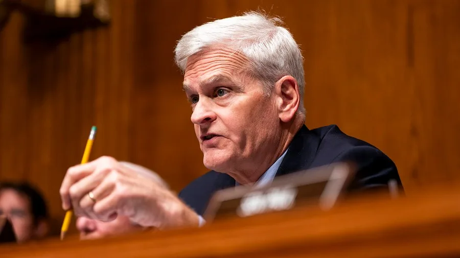 Senate Republican knocks Trump administration on measles surge: 'Get vaccinated, you don't die'