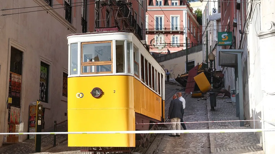 Fidelidade já assumiu custos de 2,3 milhões relacionados com o elevador da Glória, incluindo 4 indemnizações