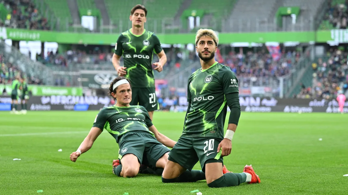 Zweite Liga am Samstag: Wolfsburg und Kaiserslautern behaupten Spitzenplätze