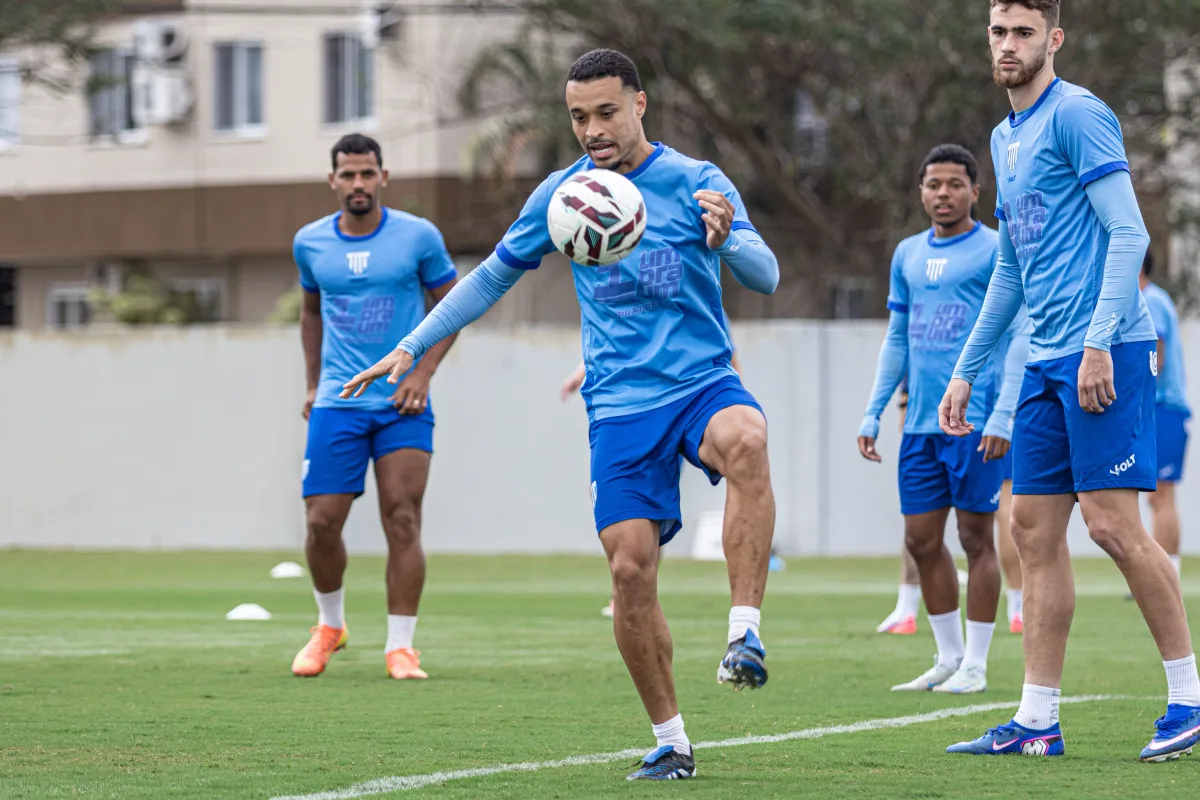 Avaí x Atlético-GO pela Série B do Brasileiro: veja prováveis escalações e onde assistir