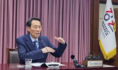 우상호 지사 "원주 KT·춘천 신세계와 AI 데이터센터 투자 협의"(종합)