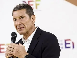« Il se passe quelque chose » : derrière le « buzz » David Lisnard, une stratégie bien huilée pour la présidentielle