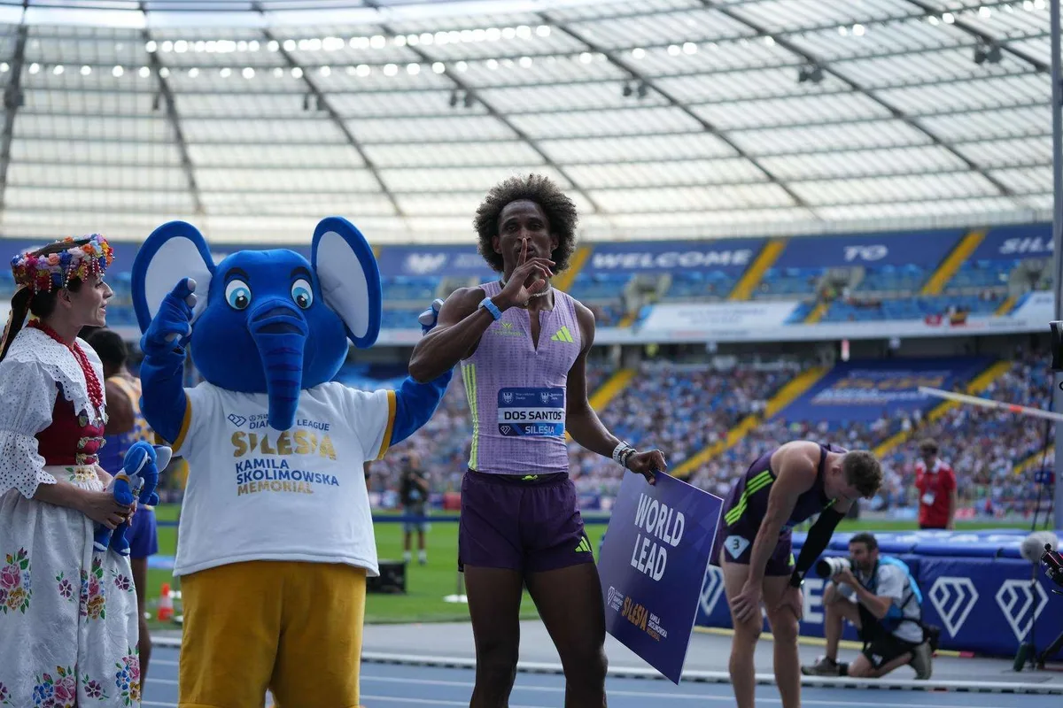 Alison dos Santos vence etapa da Silésia nos 400m com barreiras e segue no topo do mundo em 2026