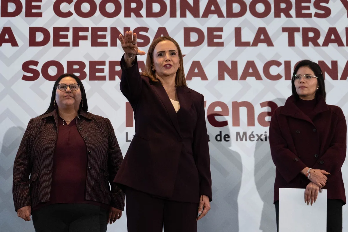 Clara Luz Flores, o el Titanic regio de Morena
