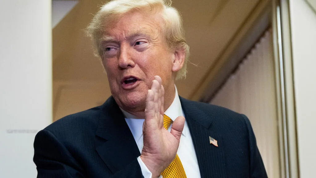 «Nous les espionnons aussi», Trump minimise une fourniture présumée de renseignements chinois à l'Iran