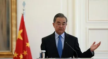 China defende "estabilidade estratégica" com EUA antes de eventual visita de Xi