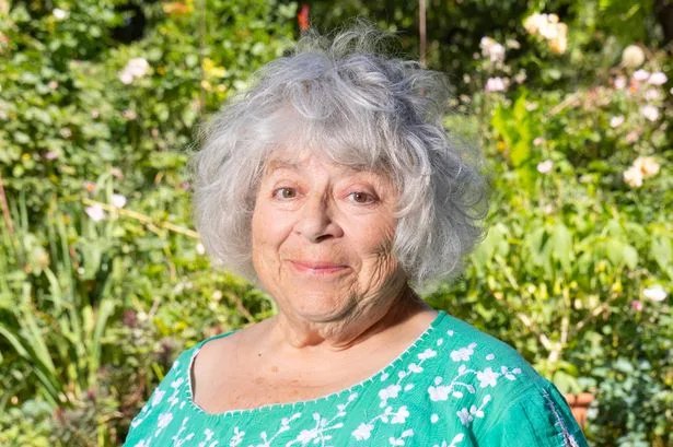 Miriam Margolyes launches blistering attack on Nigel Farage and issues dark warning