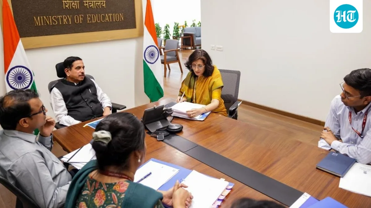 Union minister Pralhad Joshi holds review meeting on PM's free online coaching initiative