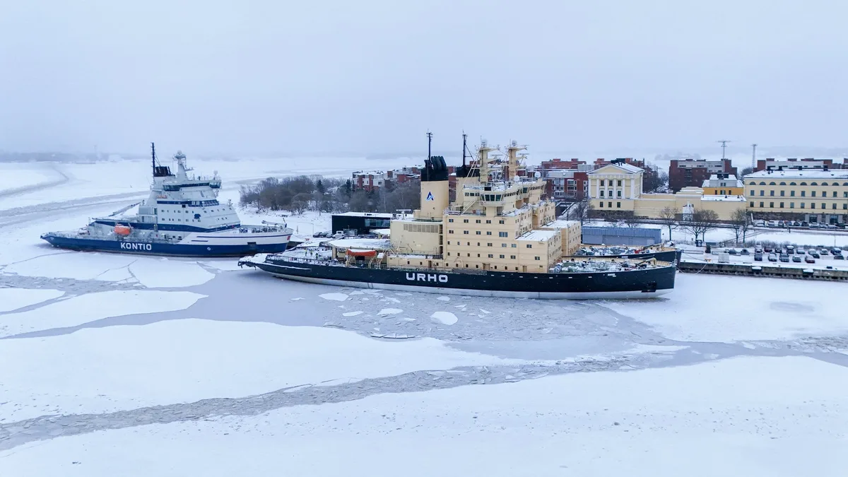 "Ce n'est pas seulement une question qui concerne la Finlande, la Norvège ou la Suède": l'UE veut plus de brise-glaces pour mieux exploiter les routes maritimes de l'Arctique