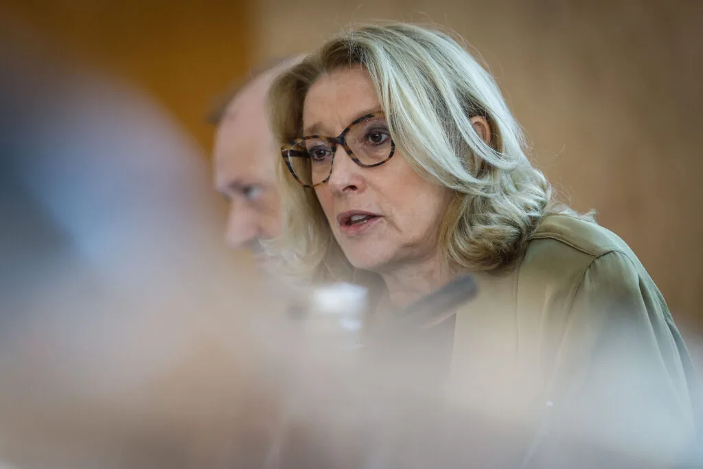 Congresso da UGT: Ministra do Trabalho diz que flexibilização dos regimes laborais na Europa foi “prudência política”