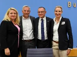 AfD rechnet mit Neuwahlen: Weidel beschimpft die CDU und will mit ihr reden