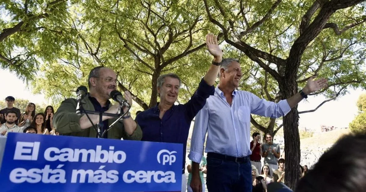 Feijóo se apoya en Albiol para despegarse de Vox en Cataluña con la inmigración y seguridad como ejes