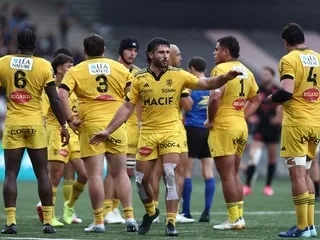 Stade Rochelais - Lions. Un ancien du XV de France gêné par le maintien du match après la mort d’Hyron Andrews