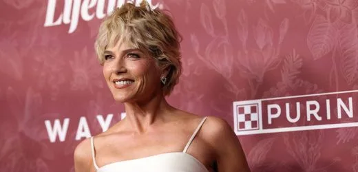 Selma Blair hat Flugpersonal offenbar gebissen und geschlagen