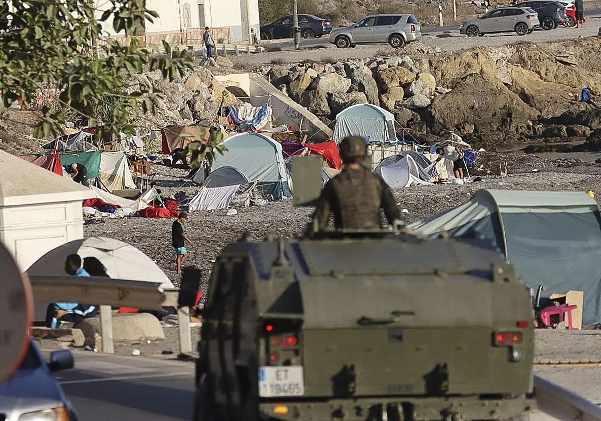 Los militares exigen el mismo complemento que recibirán los policías y guardias civiles desplegados en Ceuta