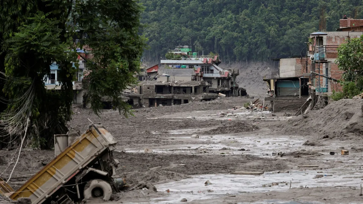 Nepal: Nach Sturzfluten: Hunderte Touristen vermisst