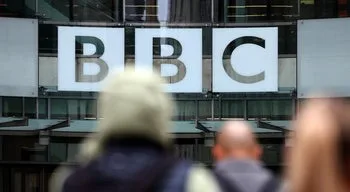 BBC pede ajuda a tribunal dos EUA em processo de difamação movido por Trump