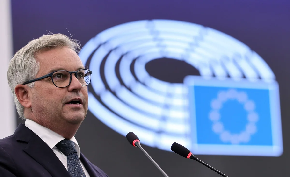 Bruselas exige al Gobierno una solución urgente para la crisis migratoria en Ceuta: “Aquellos que entraron ilegalmente deben ser devueltos rápidamente a Marruecos”
