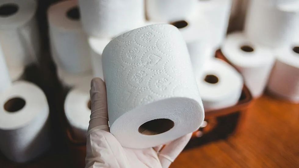 Los psicólogos coinciden: si colocas el papel higiénico hacia atrás tienes rasgos de personalidad tipo B