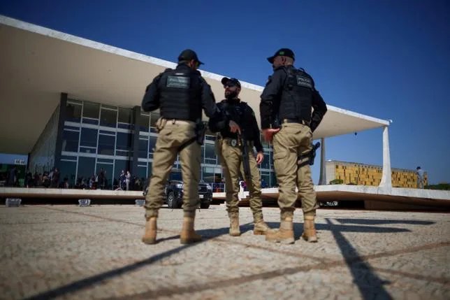 Au Brésil, le Tribunal suprême en état de “décomposition manifeste” à l’approche de la présidentielle