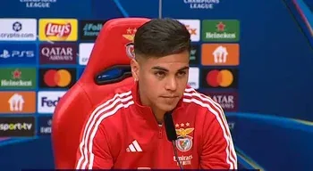 Enzo Barrenechea sofre entorse do joelho com rotura do menisco