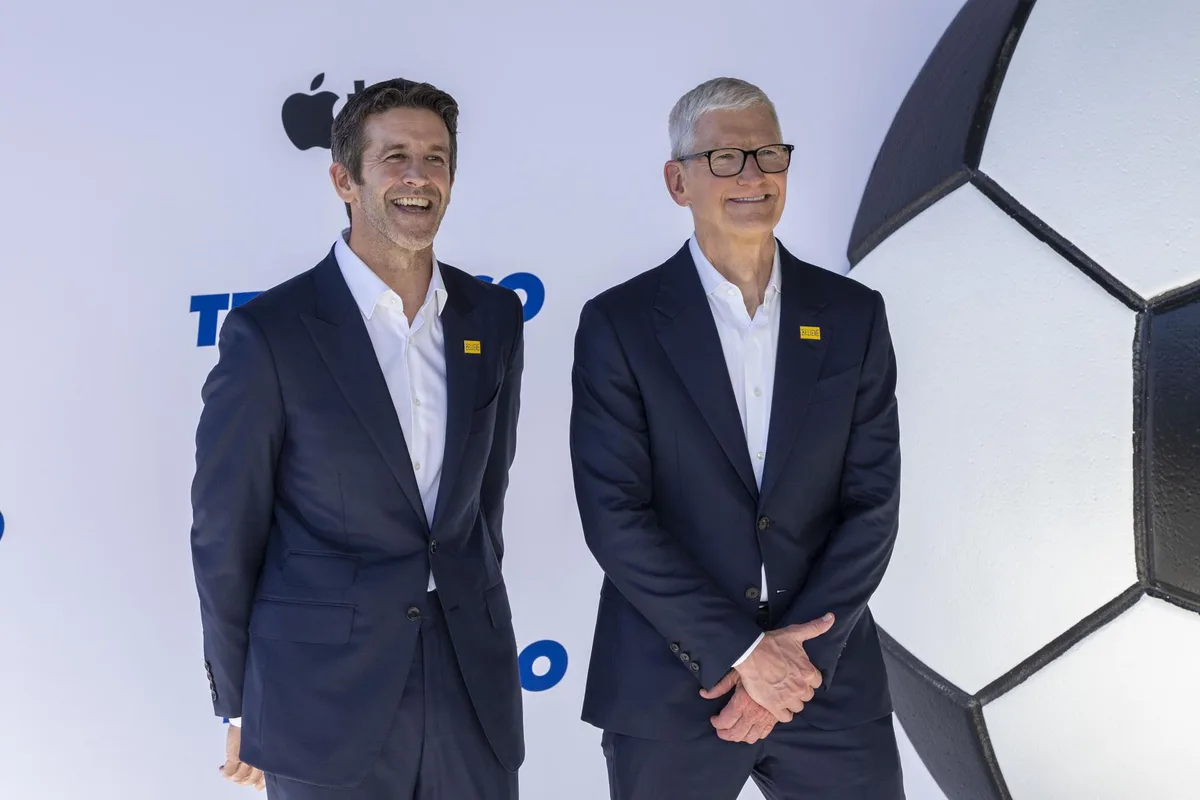 Apple recibe a su nuevo director ejecutivo