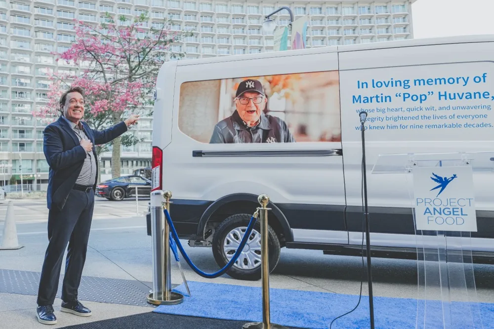 CAA’s Kevin Huvane Donates Meal Delivery Van to Project Angel Food in Honor of Late Father