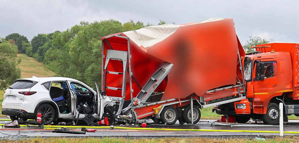 Acht Jugendliche saßen im Auto – Vater von 15-jährigem Fahrer äußert sich zu tragischem Unfall