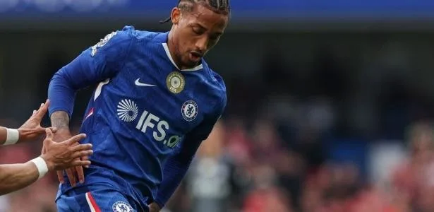 João Pedro marca dois e Chelsea vence último amistoso da pré-temporada