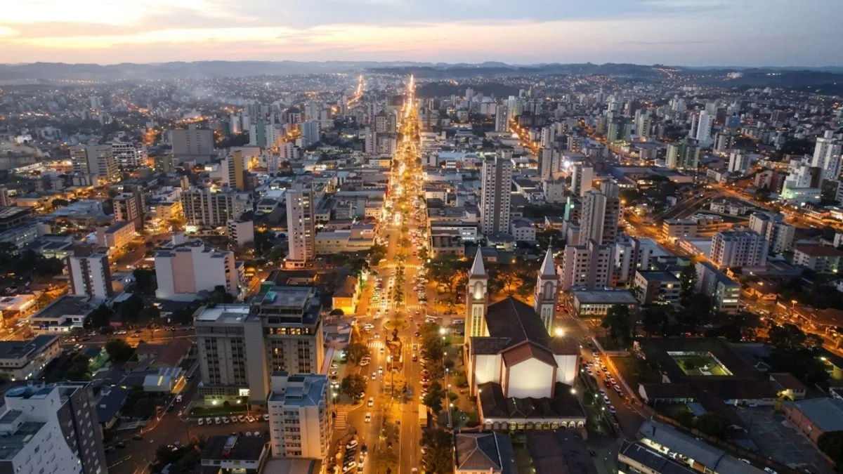 Prédios mais caros, imóveis menores e cidade mais vertical: o que está mudando na construção civil e no setor imobiliário de Chapecó