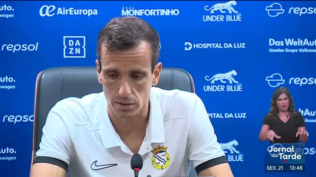 Treinador do Alverca: "Vamos a Alvalade para lutar por bom resultado"