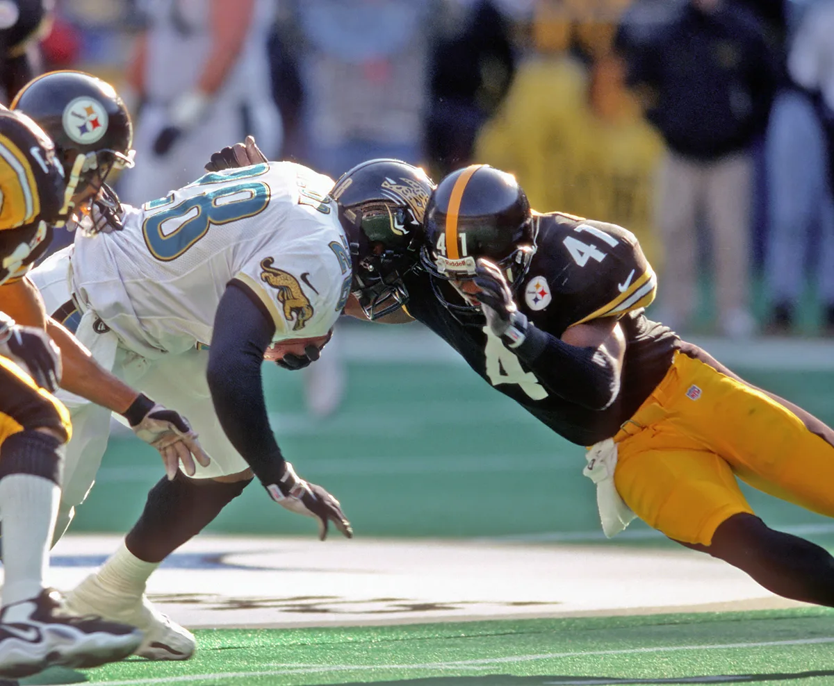 At Least One in Four NFL Players May Have CTE