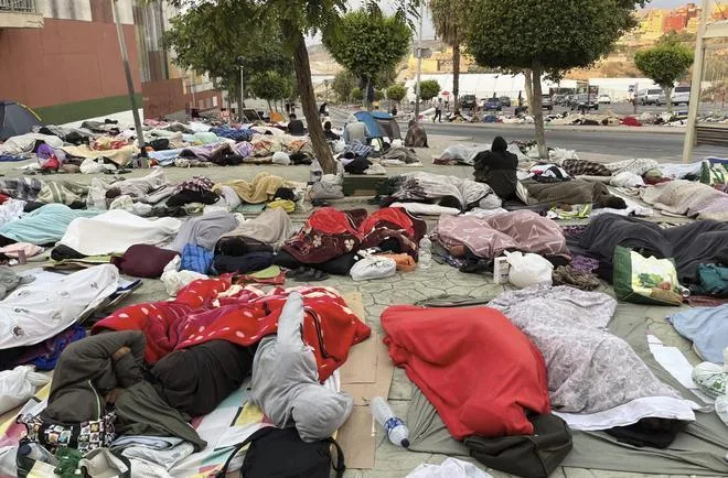 Crisis de Ceuta, última hora en directo: situación con Marruecos, noticias sobre los migrantes y todas las reacciones en vivo