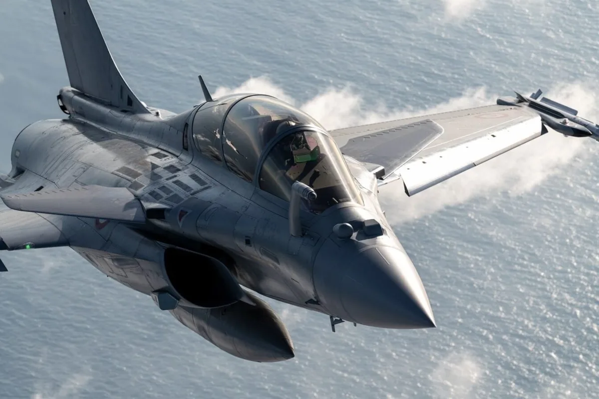 Le futur avion de chasse de la France fait voler deux IA 100 % françaises
