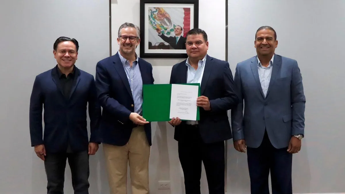 Nombran nuevos rectores de UPMF y UTRCC en la Región Centro