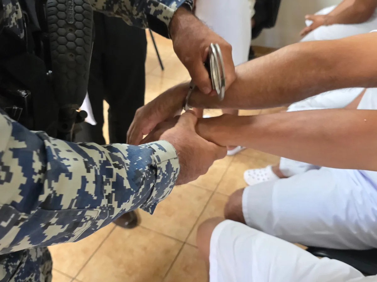 Tribunal salvadoreño condena a 31 integrantes de red criminal por tráfico de drogas, trata y homicidio