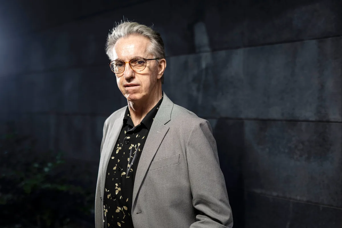 Julián Casanova, historiador: “Goebbels necesitaba ocupar países para introducir propaganda. Elon Musk necesita tres minutos”